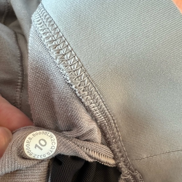 Lululemon Move with the pack jacket size 10 - Picture 4 of 4